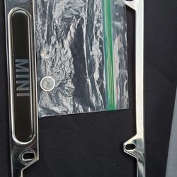 Mini Cooper Chrome License Plate Frame (1pc) Good Condition Asking $10 Firm on Price 