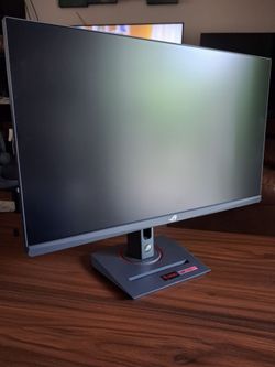 Rog 1440 monitor 180hrtz refresh