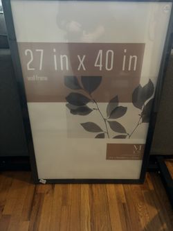 New/sealed 27 Inch By 40 Inch Poster Frame $20