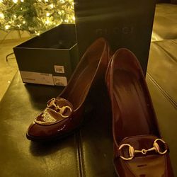 Gucci Shoes Size 7b NIB