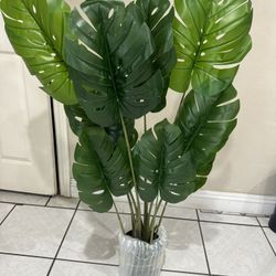 Fake Monstera 4ft