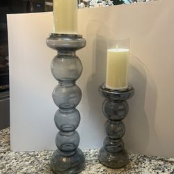 Beautiful Set Of Two Glass Bubble Decor Candleholders