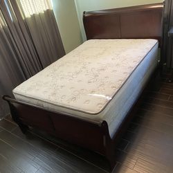Full Sleigh Bed, Full Matress
