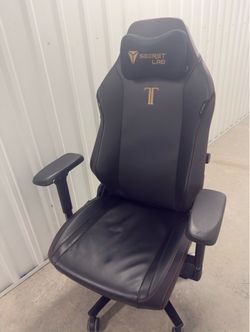 Secretlab TITAN Evo 2022 Series - Regular - Secretlab NEO™ Hybrid Leatherette Stealth