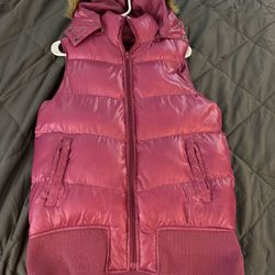 Maroon Puffer Vest Size Lrg 