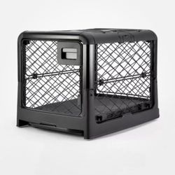 Revol Dog Crate Small Brand New