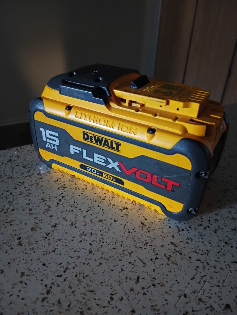 DeWalt 20v/ 60v 15AH FLEX VOLT BATTERY