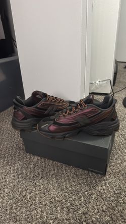 New Balance Tennis Shoes