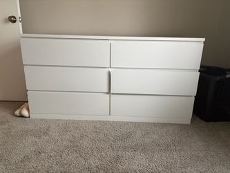 Dresser & night stand