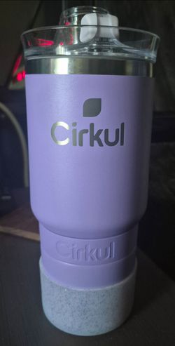 Cirkul Insulated Tumbler with Lid (Brand New)