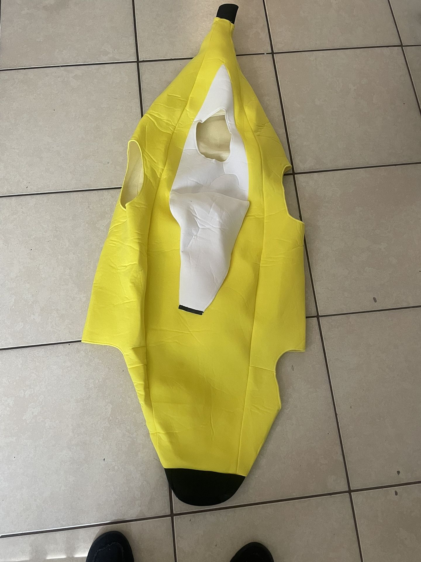 Brand new Halloween costume for 9 to 10-year-old $30