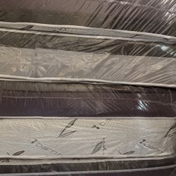 Queen Mattress With Boxspring 