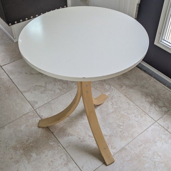 Ikea Fornbro Round Coffee Side Table 17 3/4" Diameter