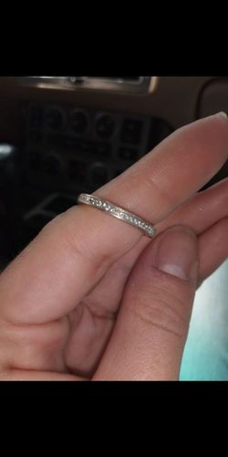 14 CT white gold wedding band