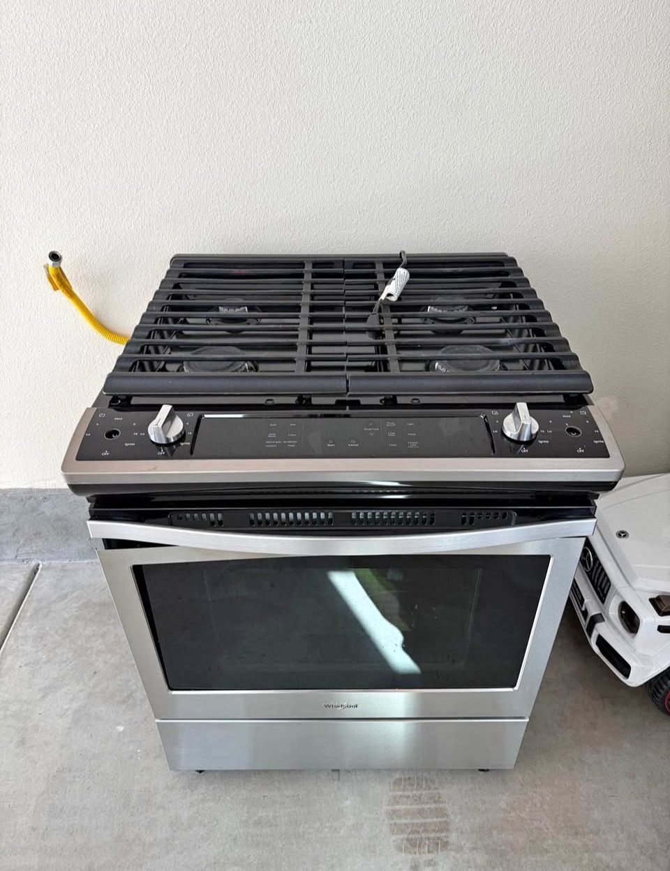 Whirlpool Stainless Steel Gas Stove