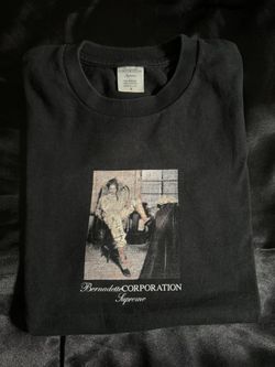 SUPREME BERNADETTE TEE