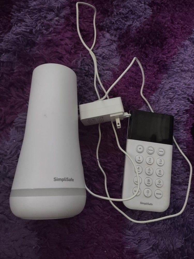Simplisafe Home Security Package With 5 Censors