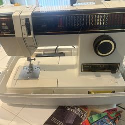 Singer Sewing Machine