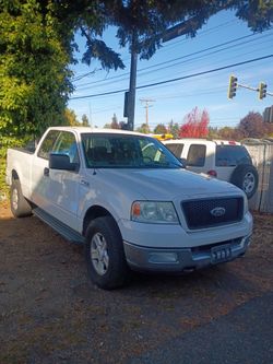 2004 Ford F-150 SuperCrew White Pickup Truck