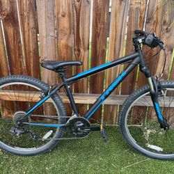 Trek 820 Size S Mountain Bike