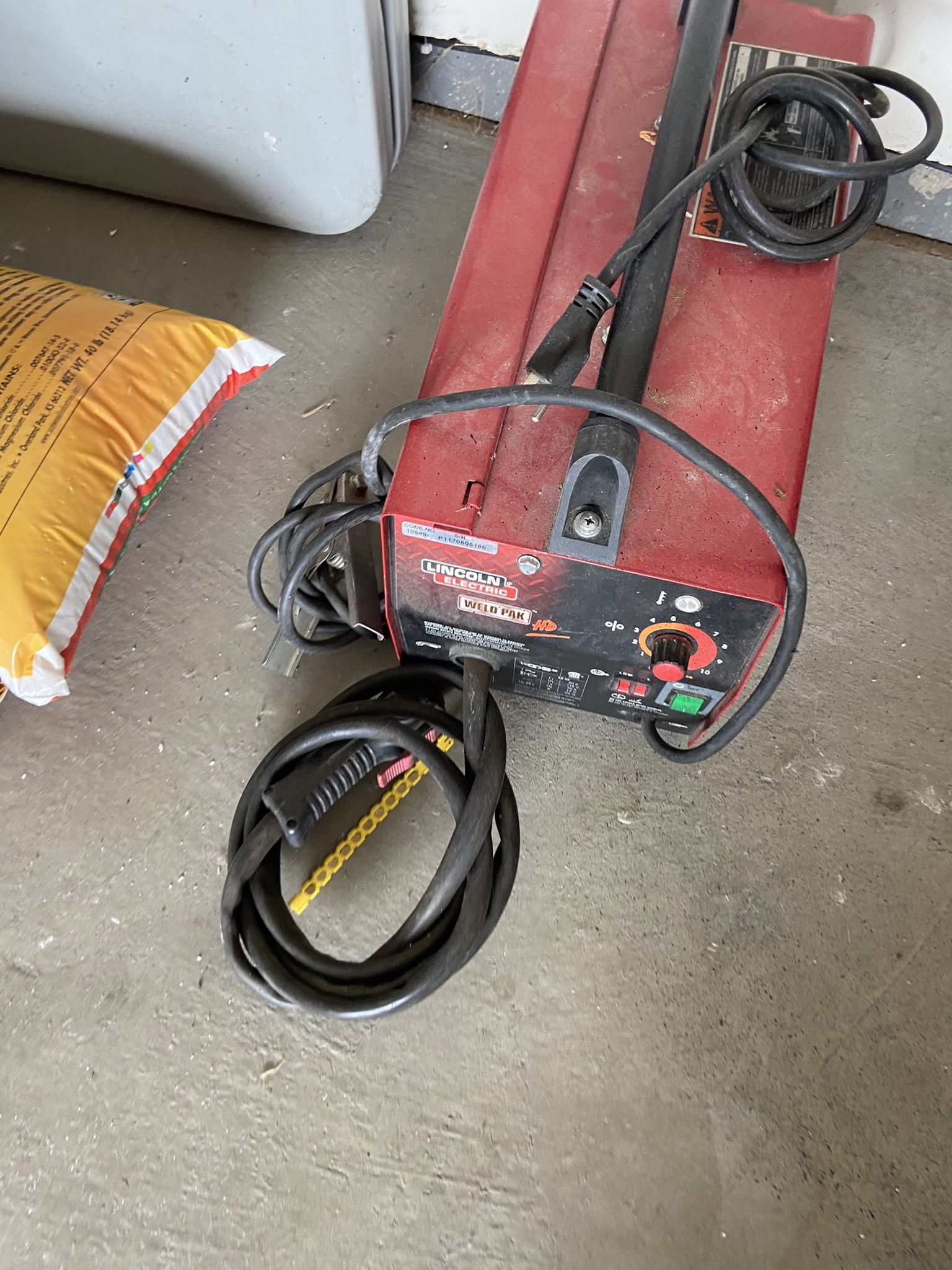 Welder And 17 Gallon Compressor