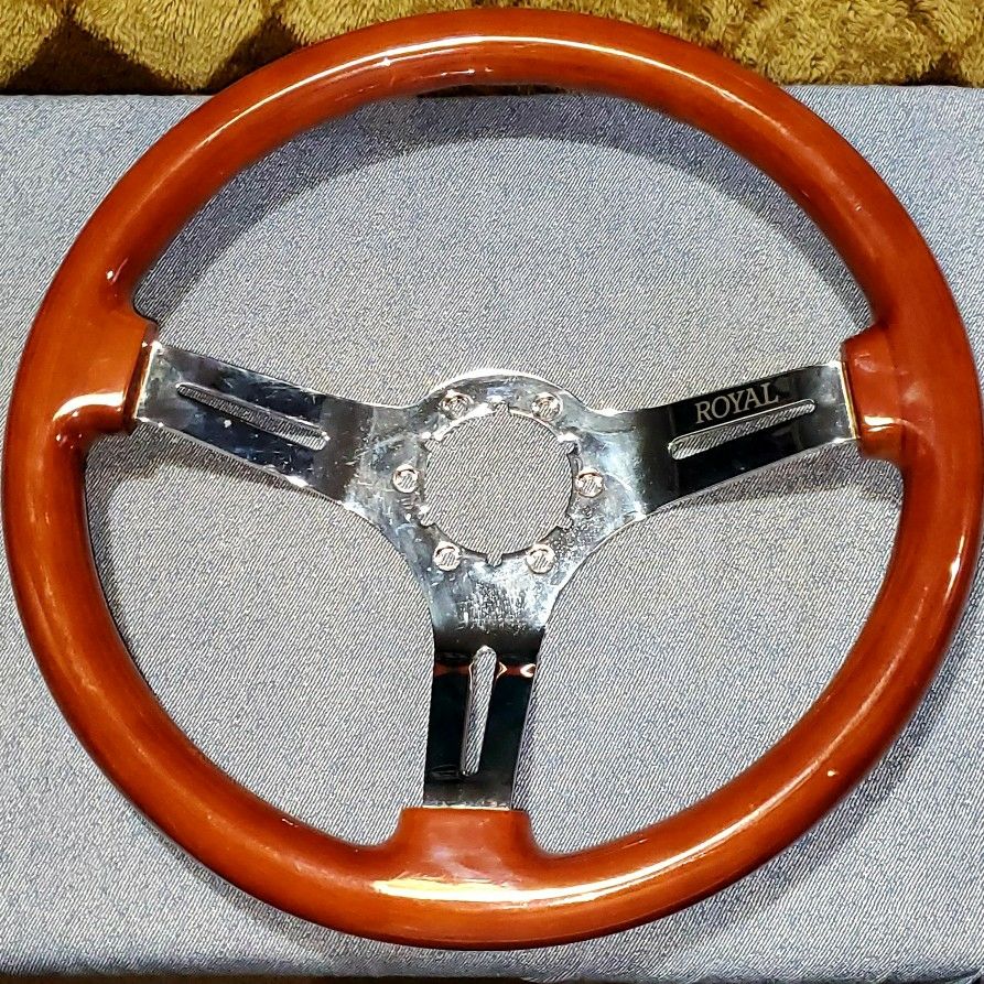 Royal Steering Wheel