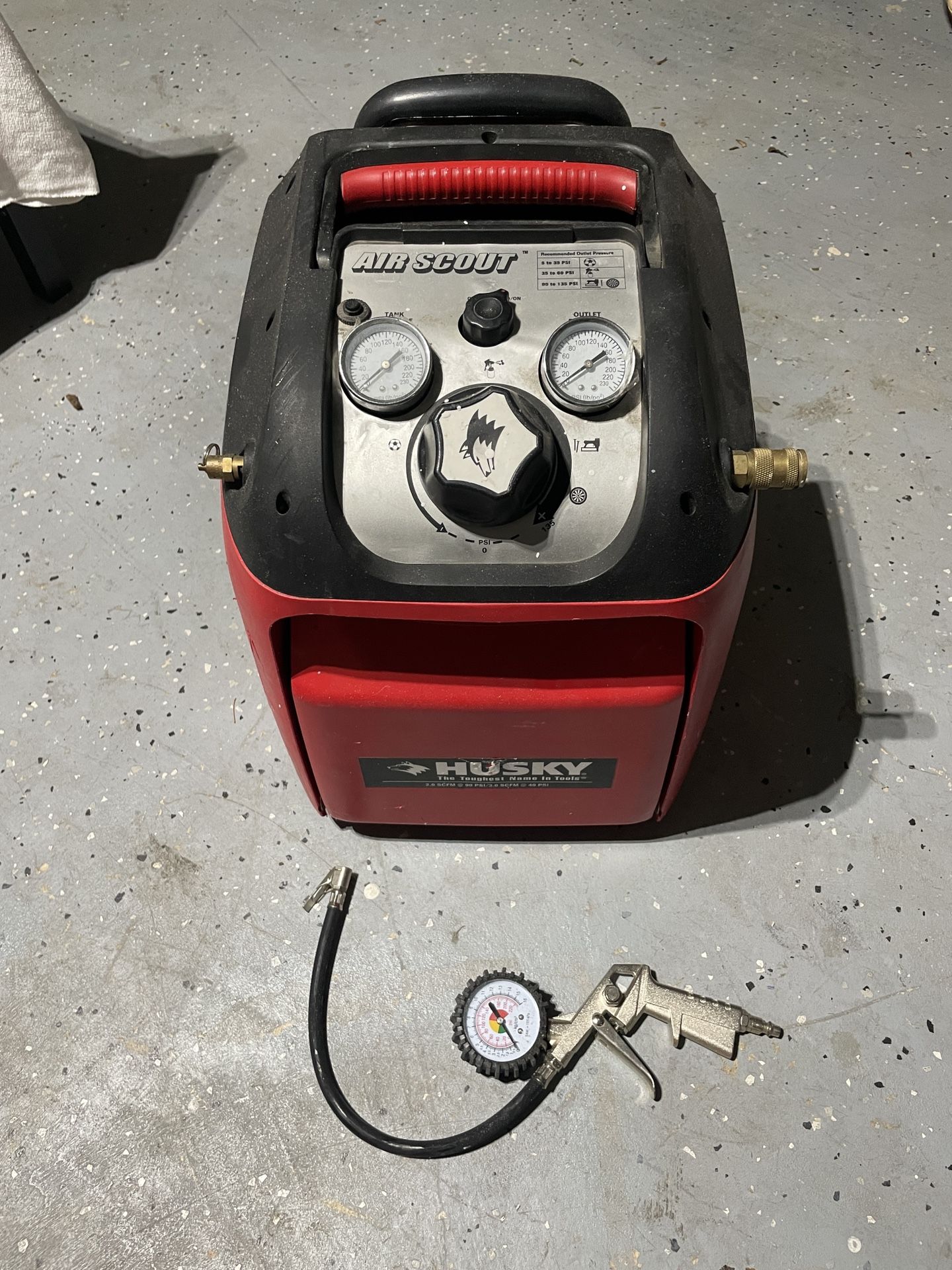 Husky 1.5 Gallon Air Scout Portable Air Compressor Model 41214 for Sale in Pflugerville TX OfferUp