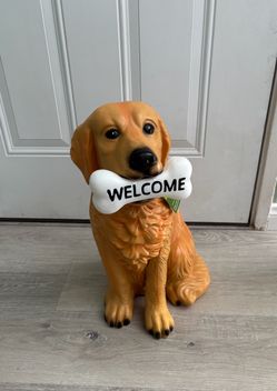 Dog Welcome Statue