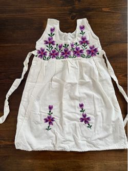 Girl’s Mexican floral embroidered dress 4t