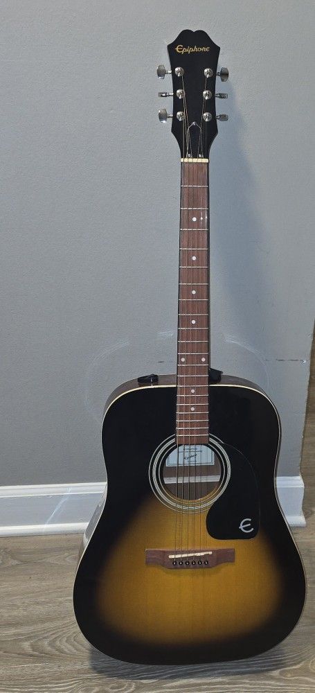 Epiphone Acoustic Guitar w/ case