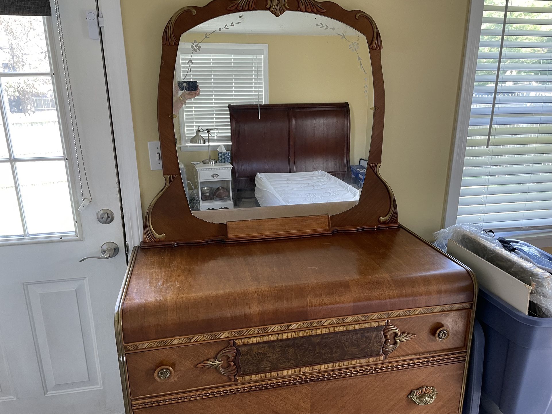 Art Deco Waterfall Dresser W Mirror