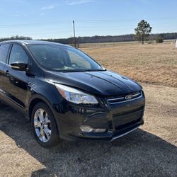 2013 Ford Escape $4200 OBO