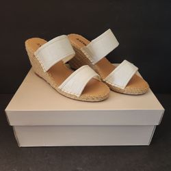 JustFab Cute For You White Croc Espadrille Wedge Sandals Women's 7 Like New in Box NIB