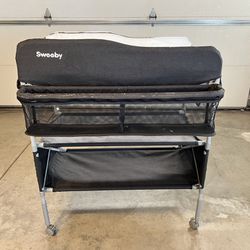Sweeby Portable Baby Changing Table *Free