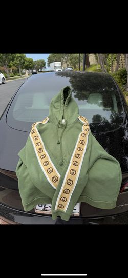 Gucci Sweater 