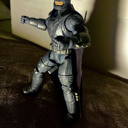 Batman V Superman: Dawn Of Justice Multiverse Armored Batman Action Figure 