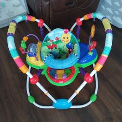 Baby bouncer