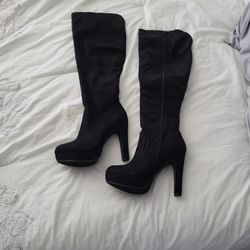 Black Boots