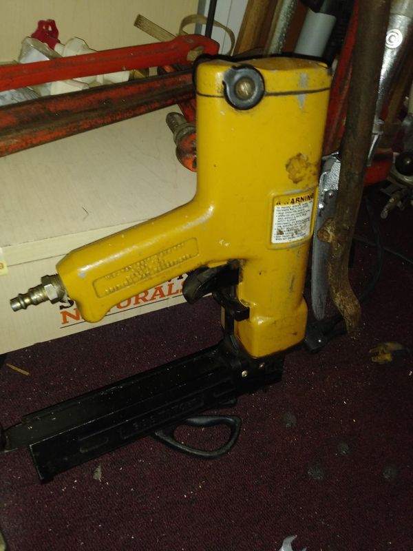 Bostitch M3 model 3 concrete nailer 125 for Sale in Cleveland, OH