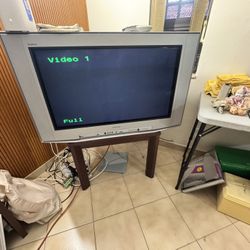 Sony Trinitron KV-34HS510  34in Widescreen Tv 