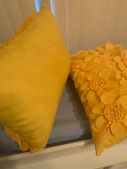 Pillow set