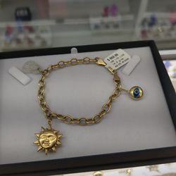 10k Gold Bracelet 10.9 Gram Layway Available 10% Down If You Interested Please Make Sure You Ask For Maribel Thank You 