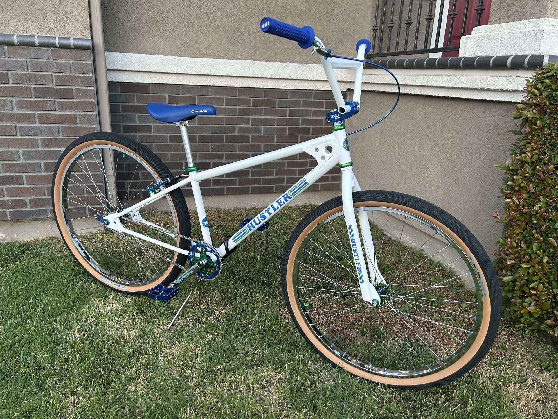 Hustler High Road 29” BMX Cruiser Bike