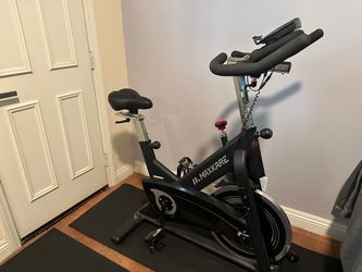 MaxKare Spin Bike – 44 lb Flywheel – Belt Drive