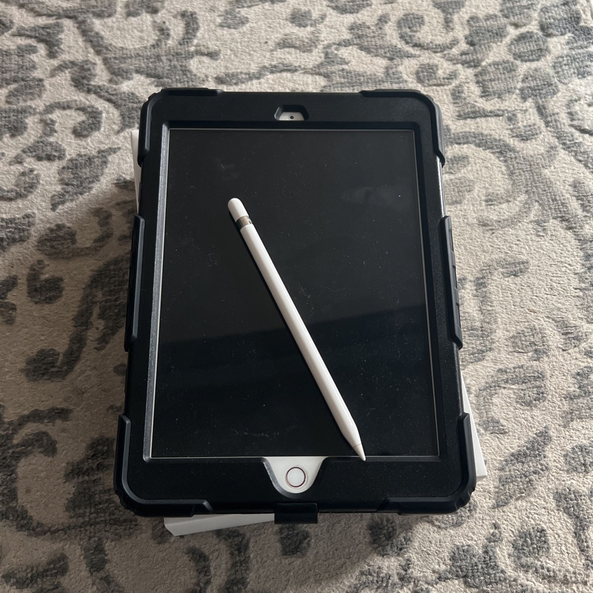 iPad第8世代 WiFi＋Cellular32GB ＋Apple Pencil Amazon.com : Apple 2020 iPad 8th Gen 10.2-inch, Wi-Fi +