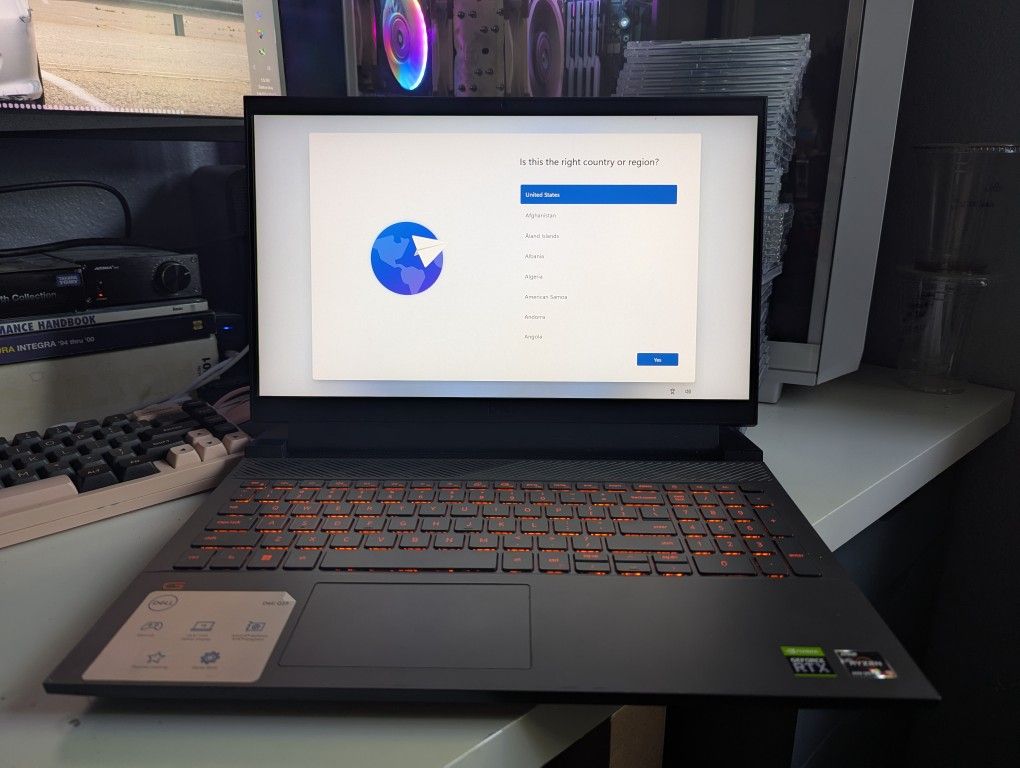 Dell G15 5525 15.6" Gaming Laptop - Ryzen 9 6900HX/16GB RAM/1TB SSD/Windows 11