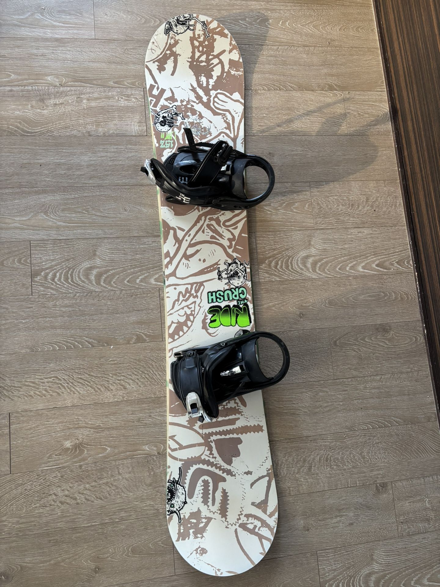 Ride Snowboard 152cm with bindings
