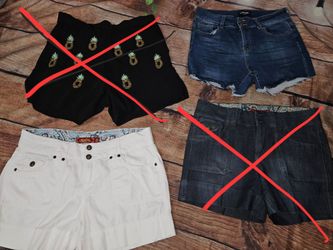 Women's shorts size 10 $5 each