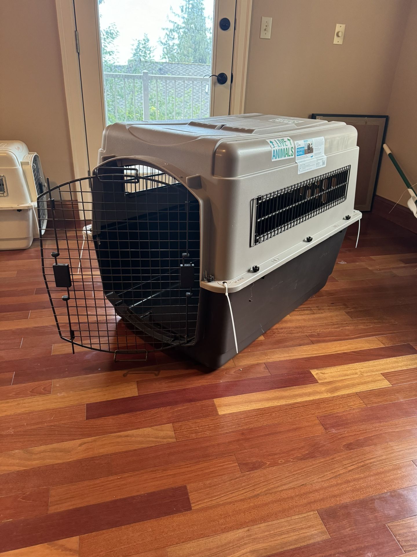 Large TSA-approved Dog Crate