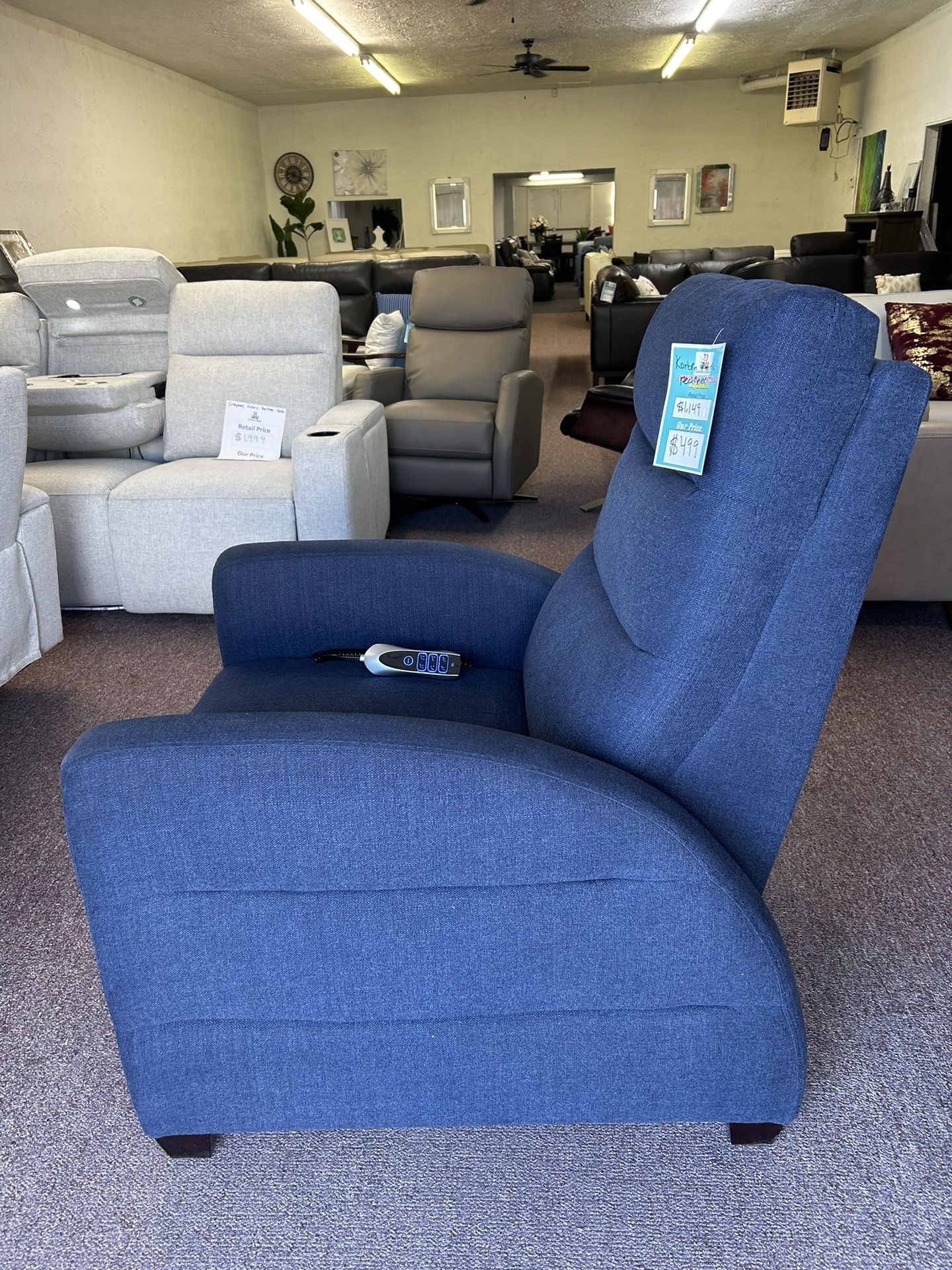 Zero Gravity Fabric Recliner Chair- Korbin